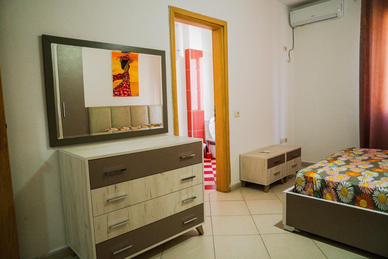 Apartament Casas Del Mar Durrës 外观 照片